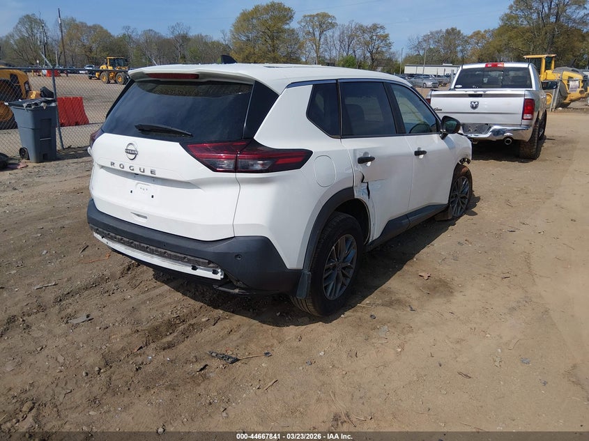 2023 Nissan Rogue S Fwd