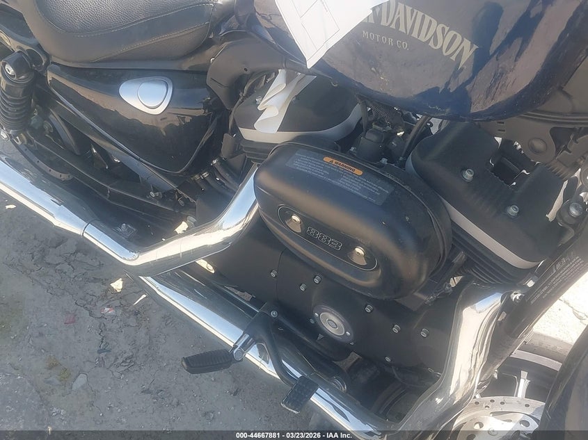 2013 Harley-Davidson Xl883 Iron 883 VIN: 1HD4LE219DC423688 Lot: 44667881
