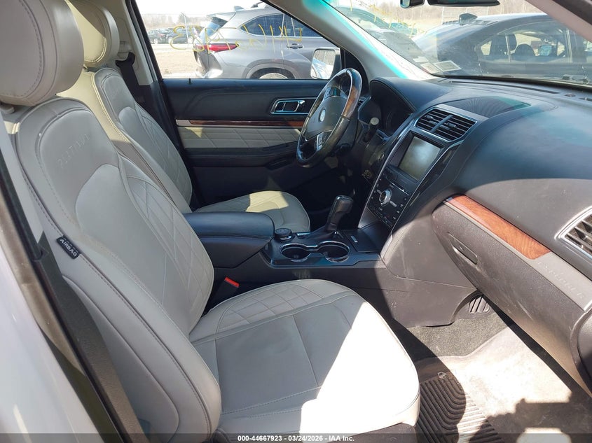 2016 Ford Explorer Platinum