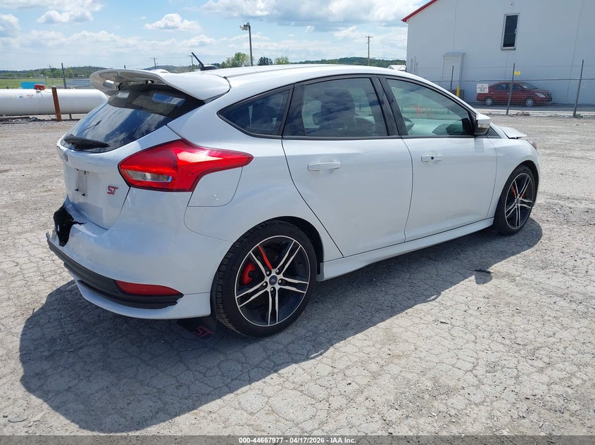 2017 Ford Focus St