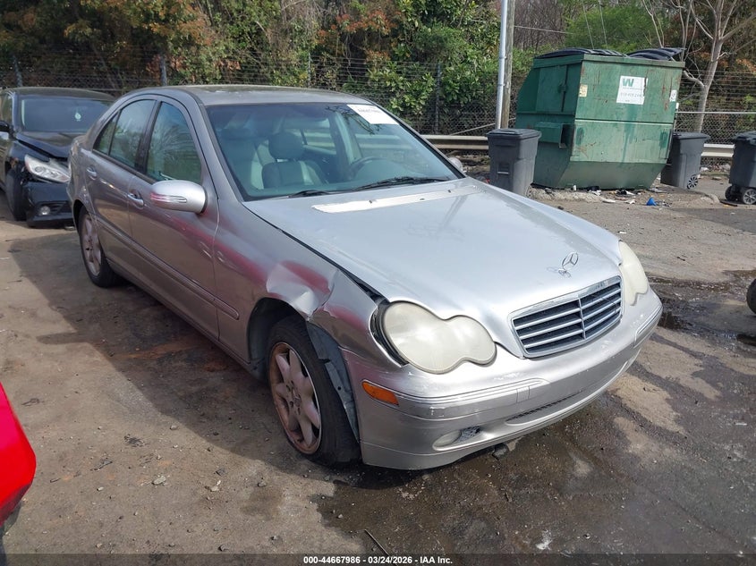 2003 Mercedes-Benz C 240