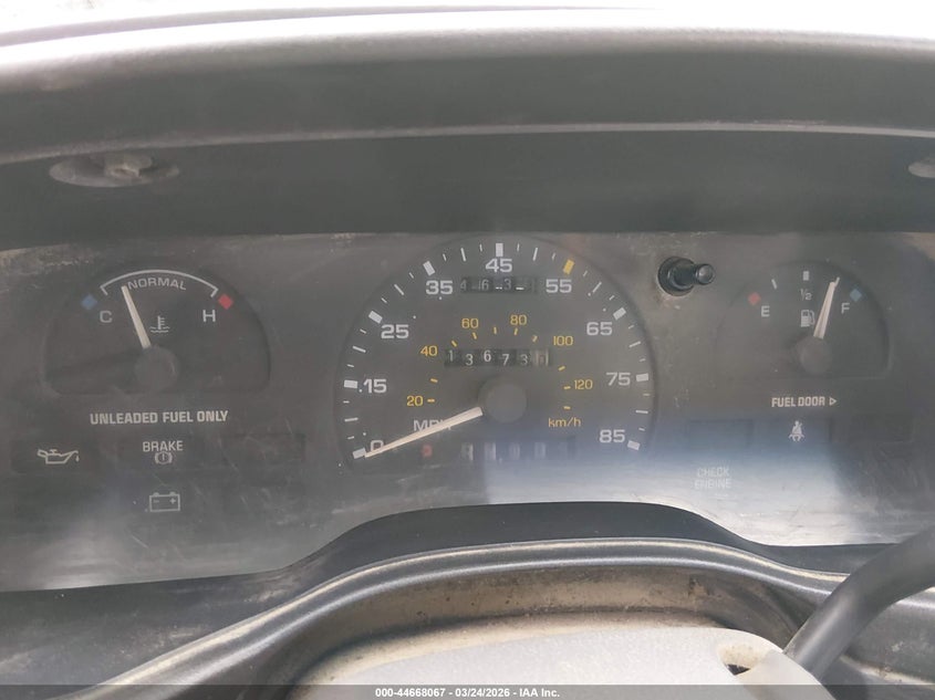 1992 Ford Taurus Gl VIN: 1FALP57U0NG175223 Lot: 44668067