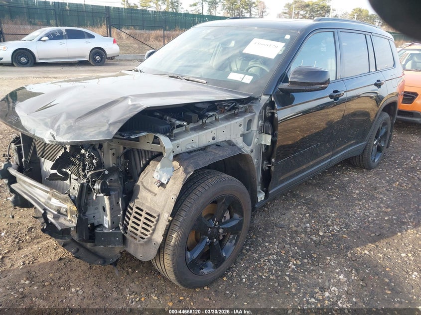 2024 JEEP GRAND CHEROKEE L auction photo 2
