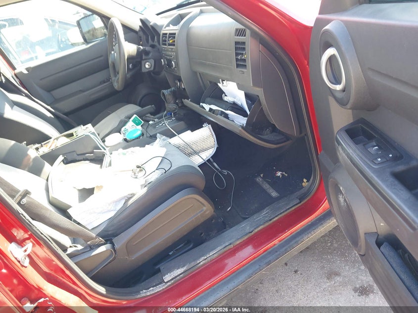 2008 Dodge Nitro Sxt