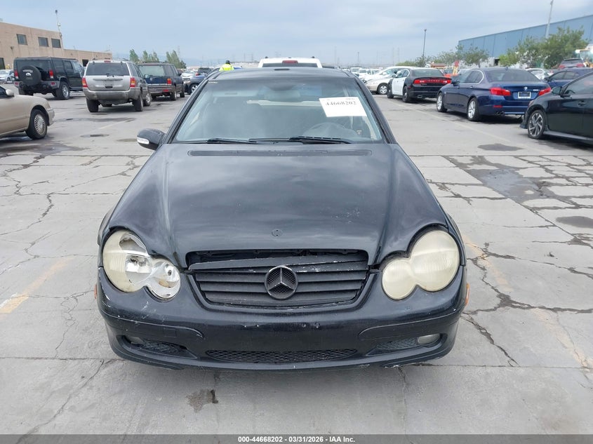 2004 Mercedes-Benz C 320 Sport VIN: WDBRN64J64A640498 Lot: 44668202