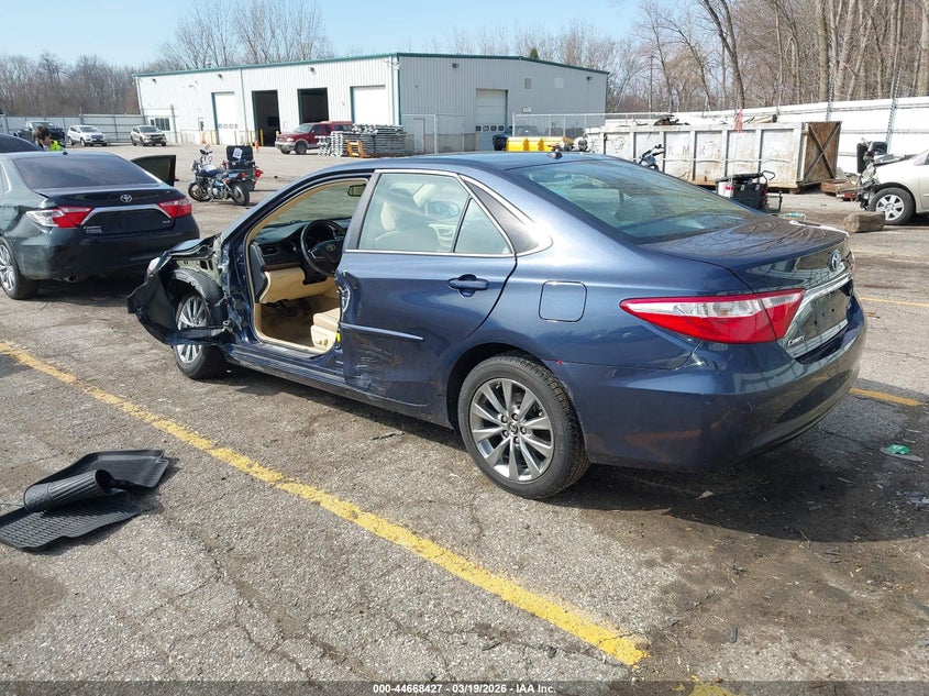 2016 Toyota Camry Xle