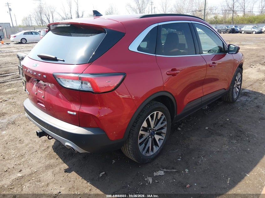 2020 Ford Escape Titanium