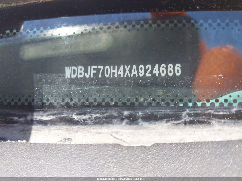 1999 Mercedes-Benz E 430 VIN: WDBJF70H4XA924686 Lot: 44668586