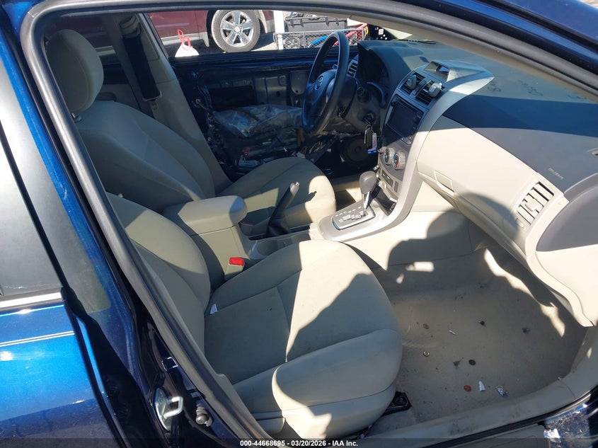 2013 Toyota Corolla Le