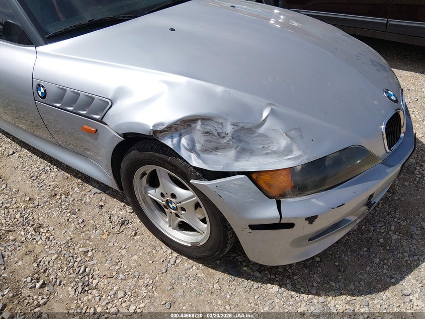 1997 BMW Z3 1.9L Roadster VIN: 4USCH7327VLB80897 Lot: 44668720