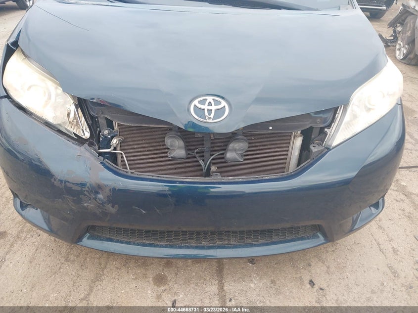 2012 Toyota Sienna 3.5 Le V6 8 Passenger blue Lot 111044668731 Vin 5TDKK3DCXCS242014