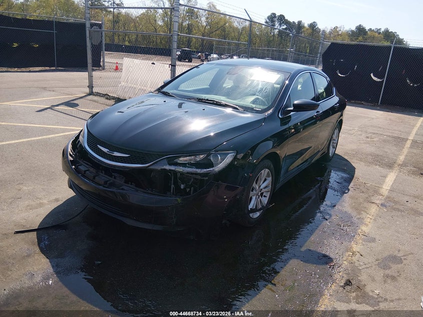 2015 Chrysler 200 Limited