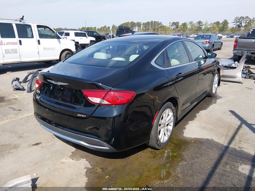2015 Chrysler 200 Limited