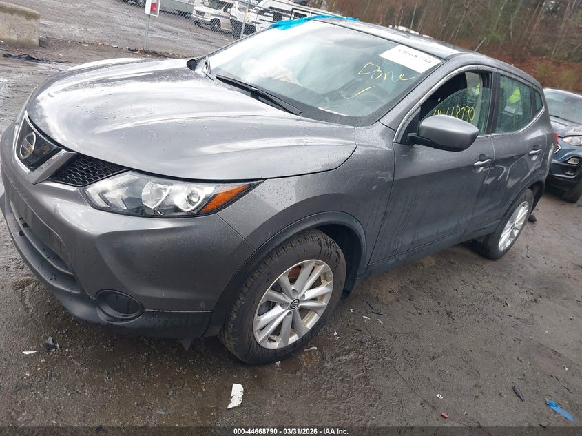 2019 Nissan Rogue Sport S