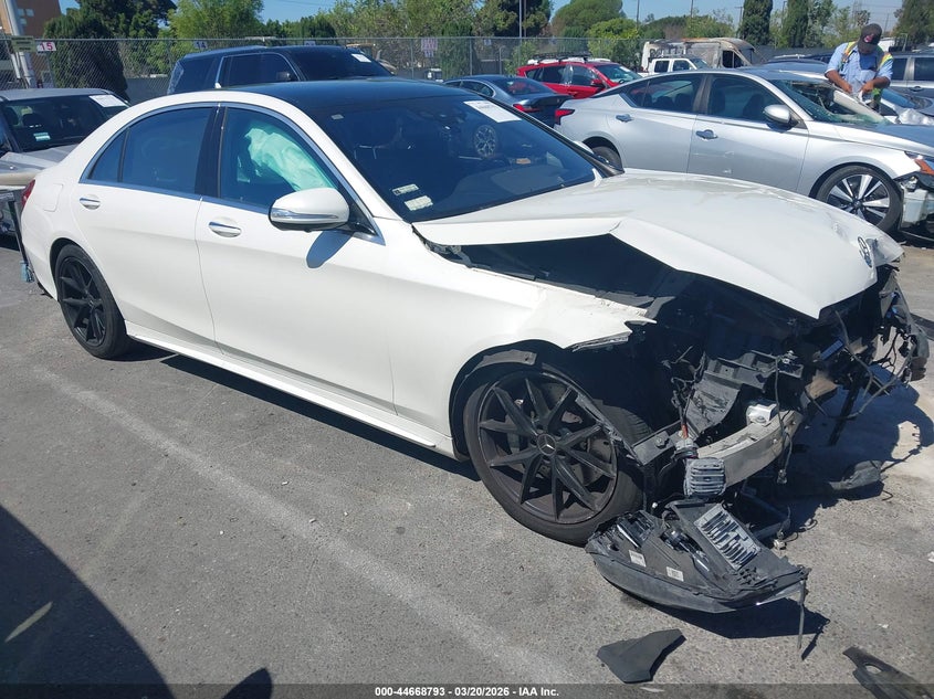 2015 Mercedes-Benz S 550