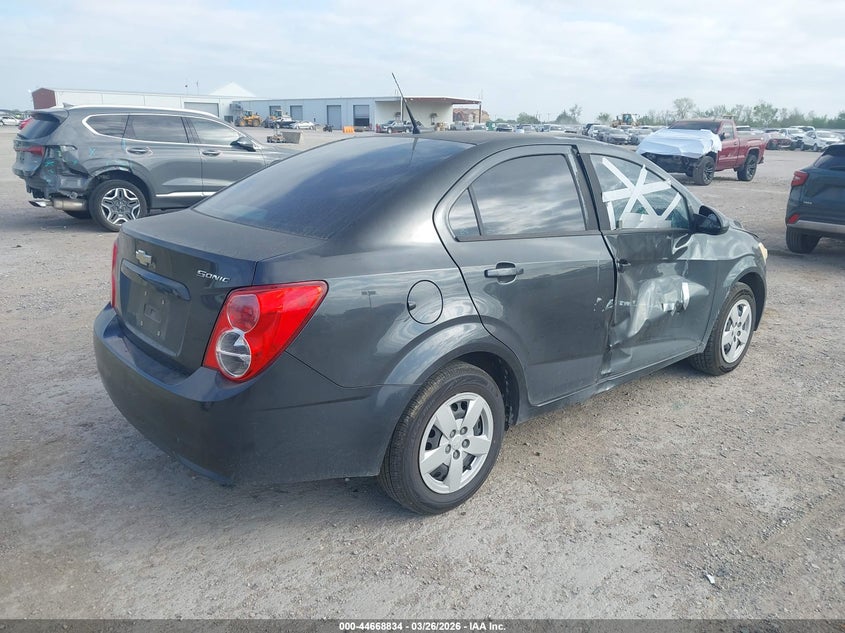 2014 Chevrolet Sonic Ls Auto
