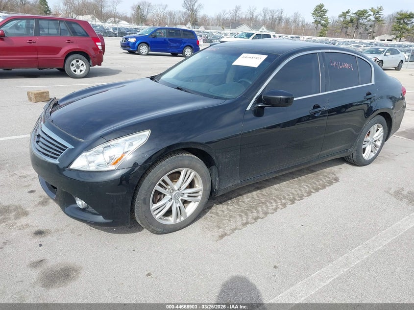 2011 Infiniti G25