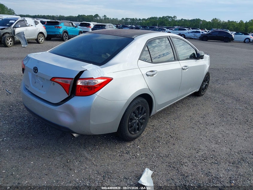 2017 TOYOTA COROLLA auction photo 4