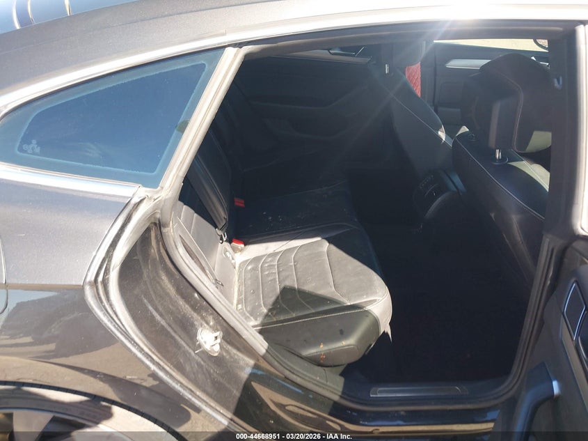 2020 Volkswagen Arteon 2.0T Sel R-Line VIN: WVWHR7AN0LE014709 Lot: 44668951