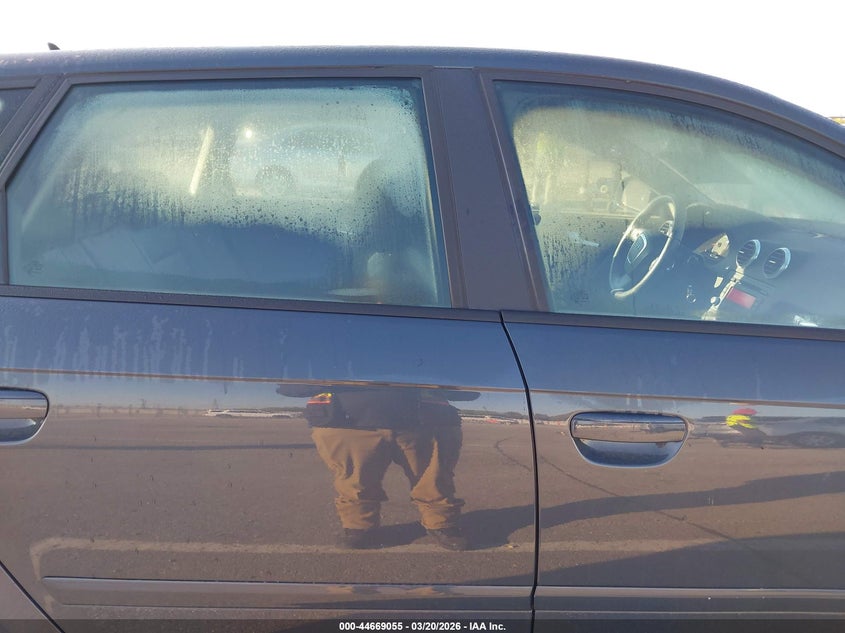 2010 Audi A3 2.0T Premium VIN: WAUKEAFM0AA169955 Lot: 44669055