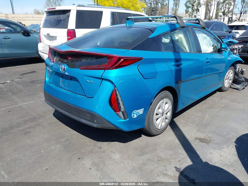 2021 Toyota Prius Prime Xle