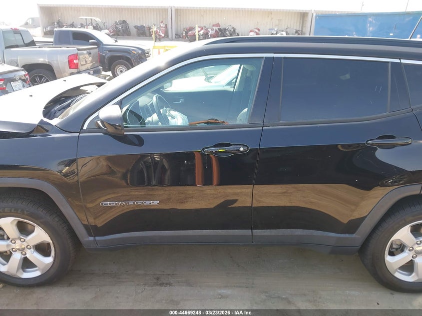 JEEP COMPASS 2018 VIN 3C4NJDBB9JT392568