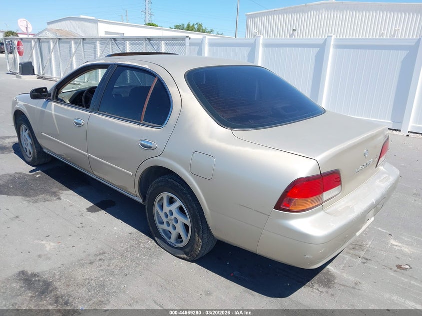 1999 Nissan Maxima Gle/Gxe/Se/Se-L