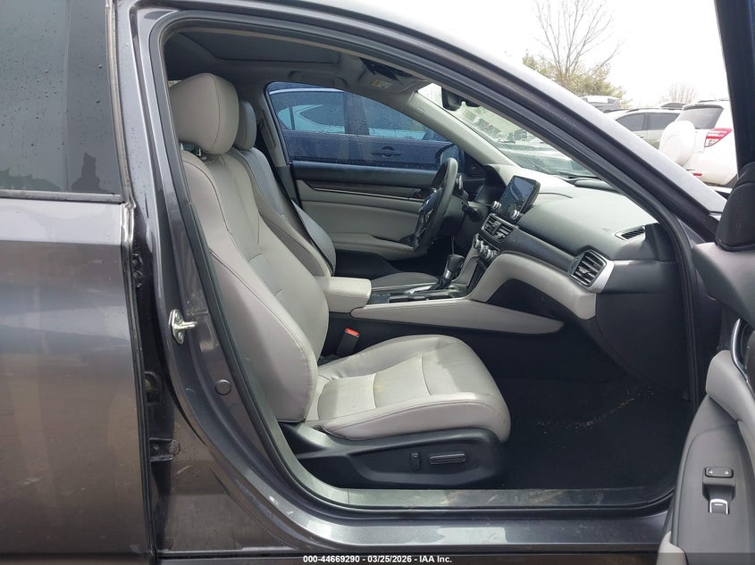 2018 Honda Accord Touring