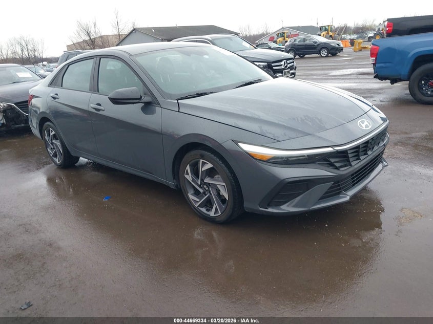 2025 Hyundai Elantra Sel Sport