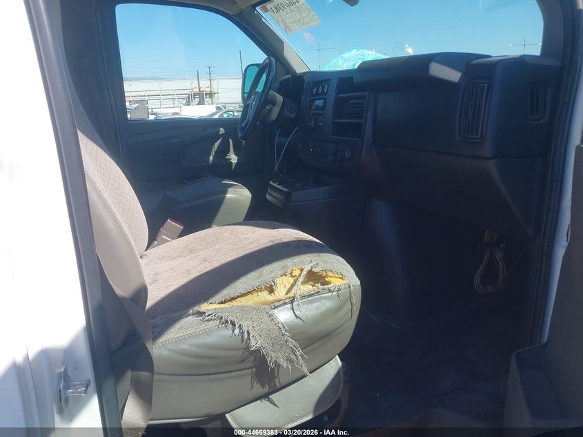 2015 Chevrolet Express 2500 Work Van