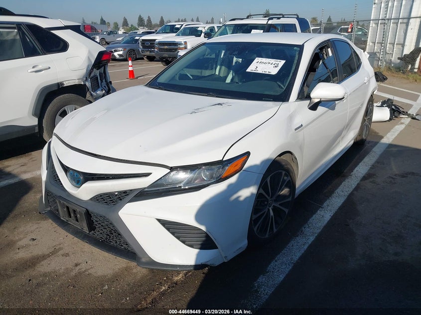 2020 Toyota Camry Se Hybrid