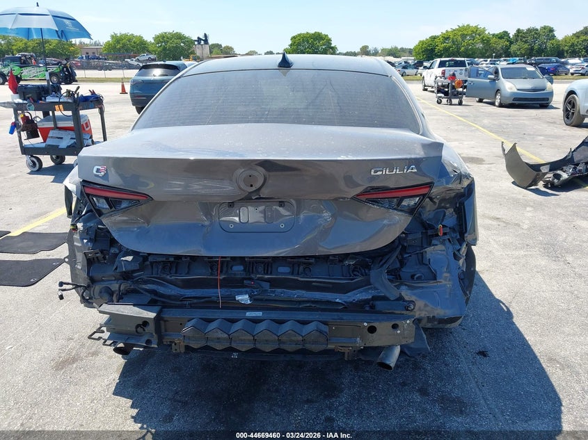 2024 Alfa Romeo Giulia Veloce Rwd VIN: ZARFAMBN3R7680400 Lot: 44669460