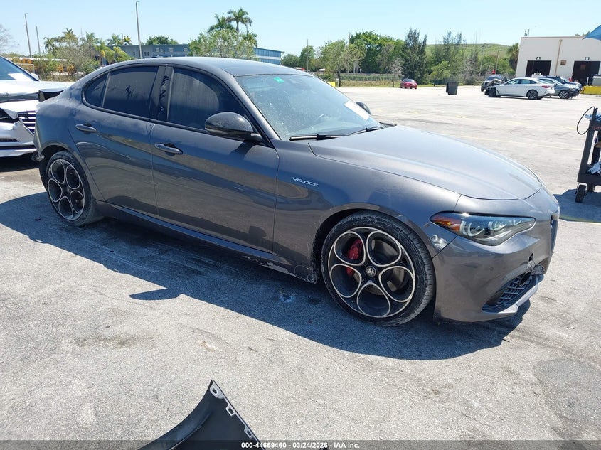 2024 ALFA ROMEO GIULIA VELOCE RWD