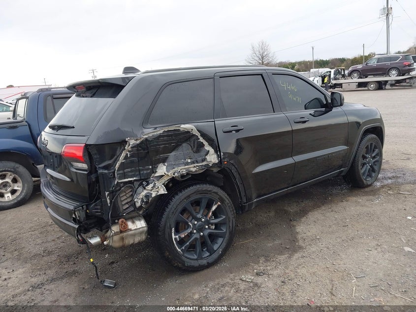 2021 Jeep Grand Cherokee Laredo X 4X4