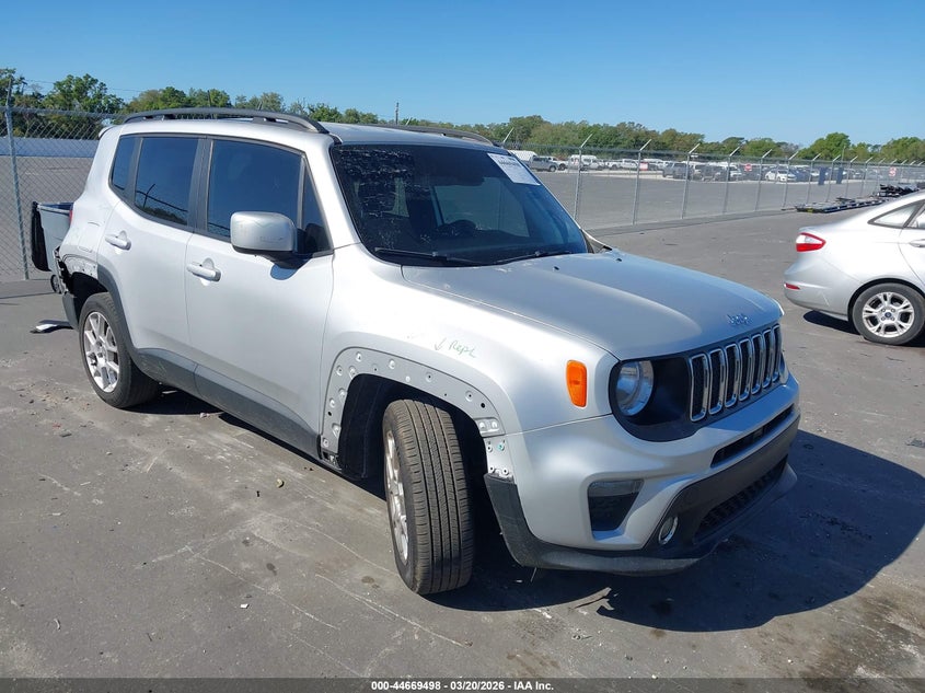 2019 Jeep Renegade Latitude Fwd