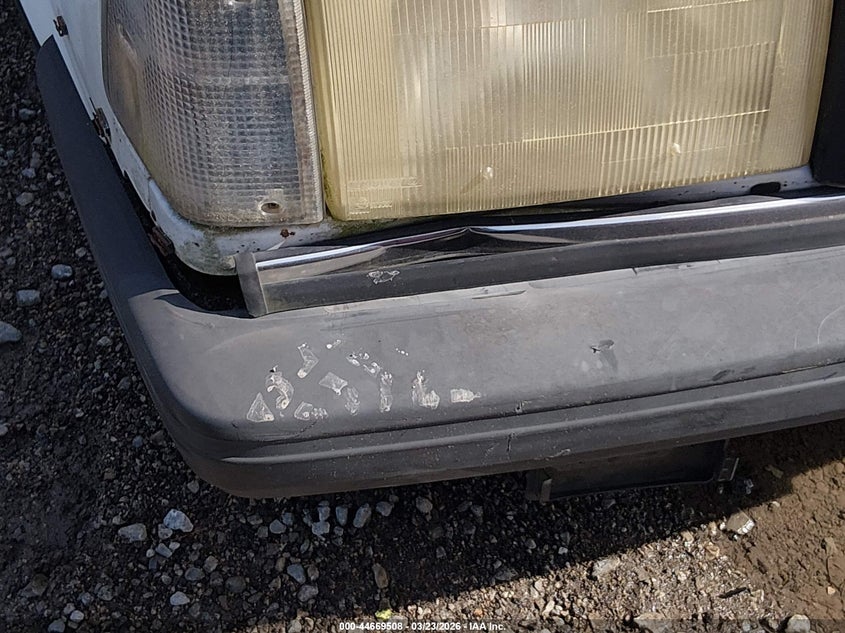 1992 Volvo 240 Gl VIN: YV1AS8802N1462590 Lot: 44669508