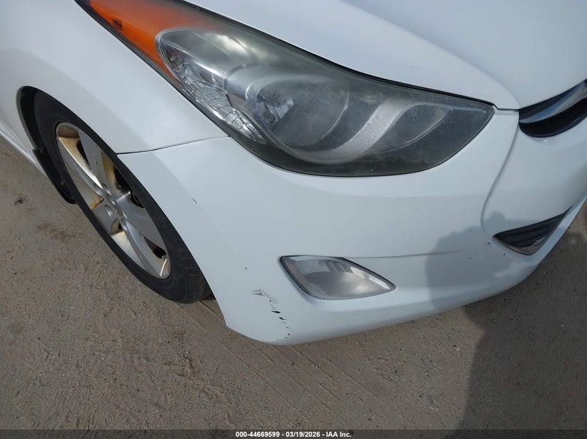 2013 Hyundai Elantra Gls/Limited VIN: 5NPDH4AE2DH219353 Lot: 44669599