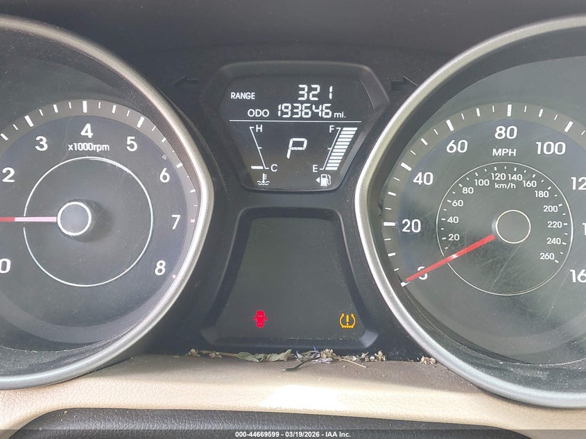 2013 Hyundai Elantra Gls/Limited VIN: 5NPDH4AE2DH219353 Lot: 44669599