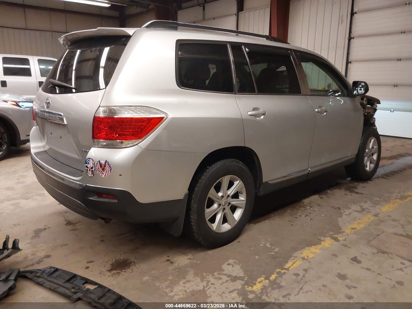 2012 Toyota Highlander Base V6