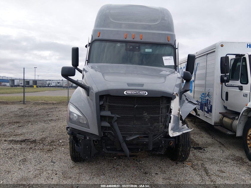 2026 OTHER FREIGHTLINER NEW CASCADIA 126 TRUCK N/A
