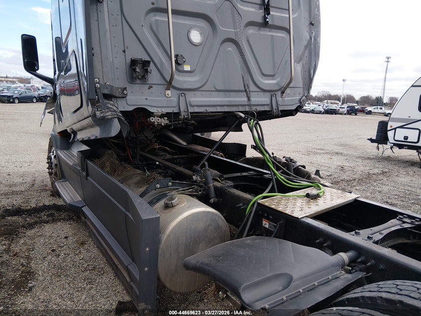 2026 OTHER FREIGHTLINER NEW CASCADIA 126 TRUCK N/A
