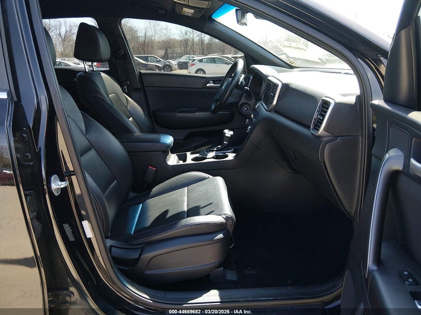 2020 Kia Sportage S