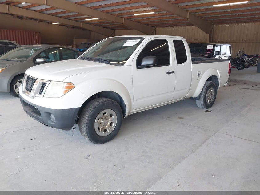 2015 Nissan Frontier S