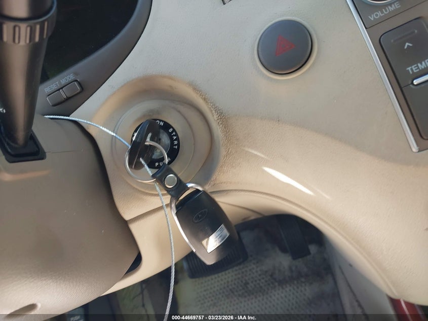 2006 Hyundai Azera Limited/Se VIN: KMHFC46F96A102335 Lot: 44669757