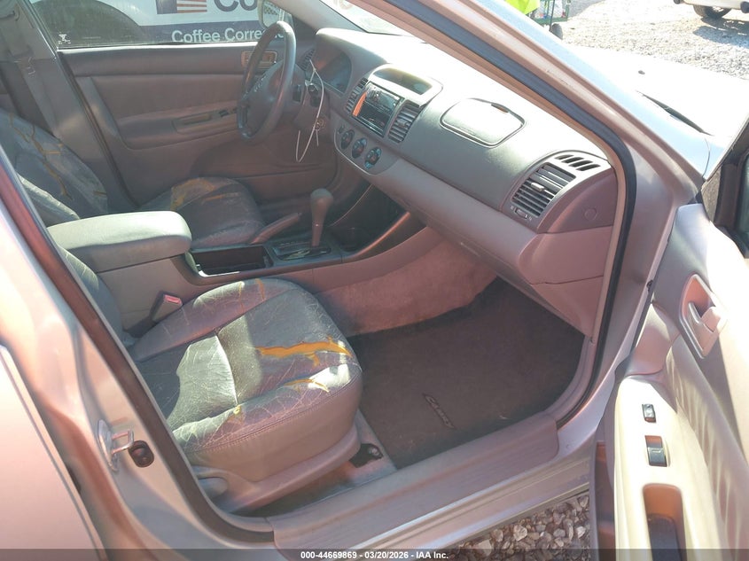 2002 Toyota Camry Le