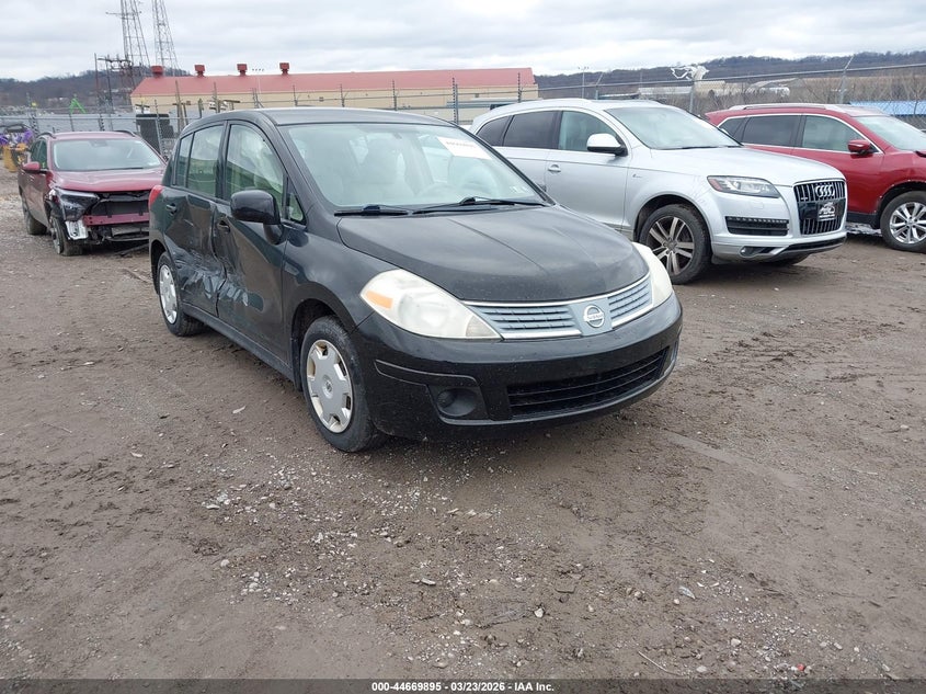 2009 Nissan Versa 1.8S