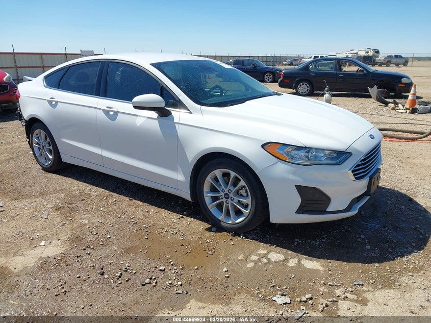 2020 Ford Fusion Se
