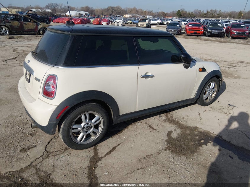 Vin: wmwsu3c52dt544037, lot: 45167079, mini hardtop cooper 20134