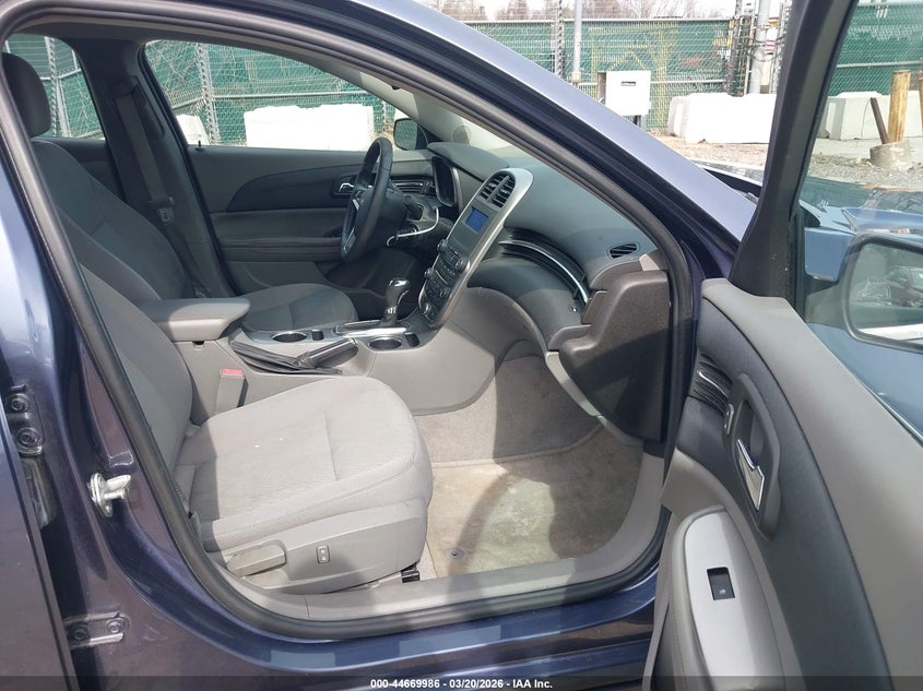 2014 Chevrolet Malibu 1Fl