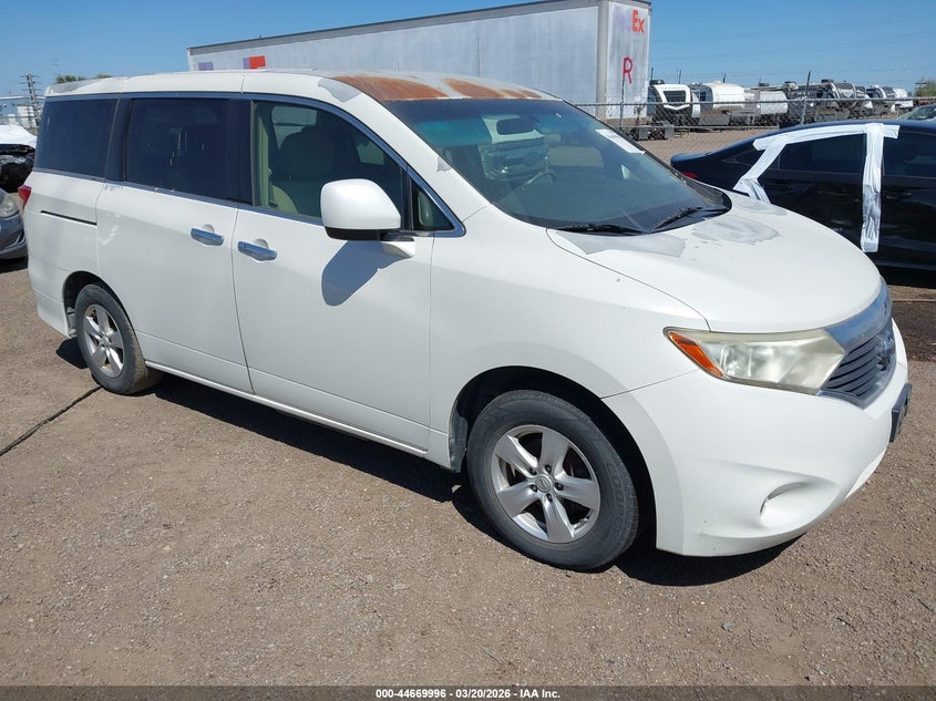 2014 Nissan Quest Sv